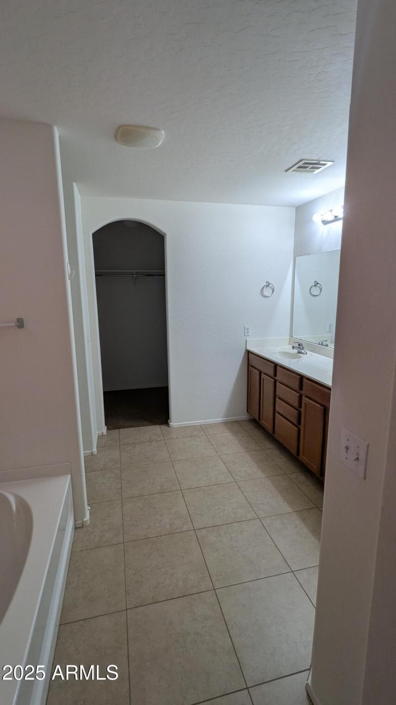 PXL_20250809_171629503