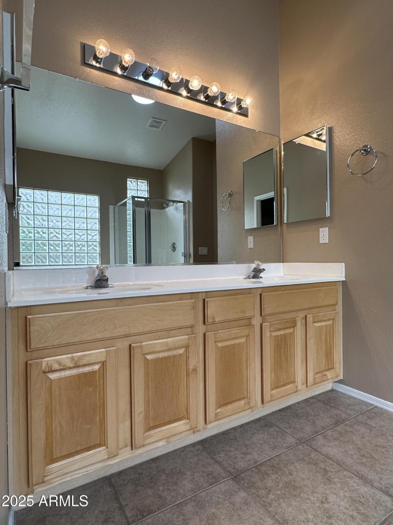 Primary bath double sinks