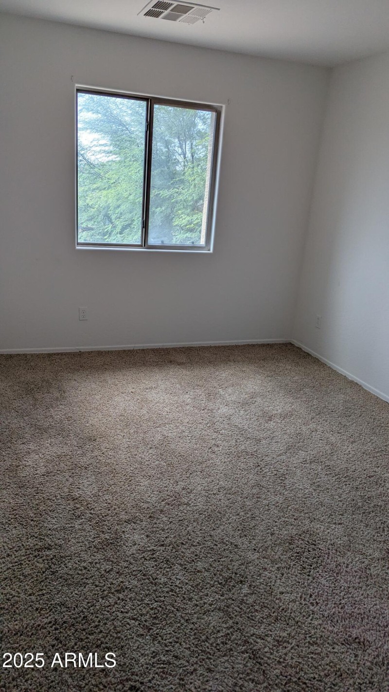 PXL_20250809_175035853