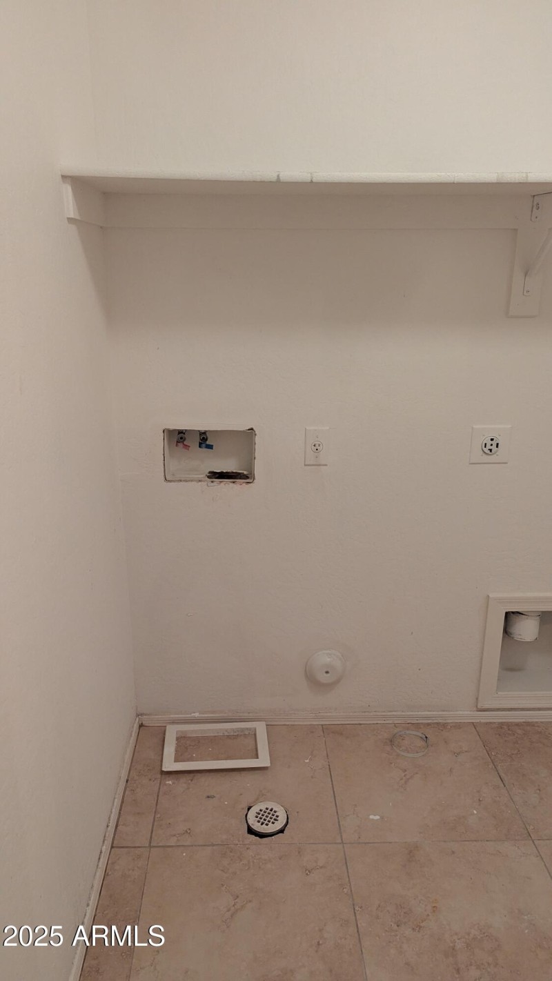 PXL_20250809_175322449