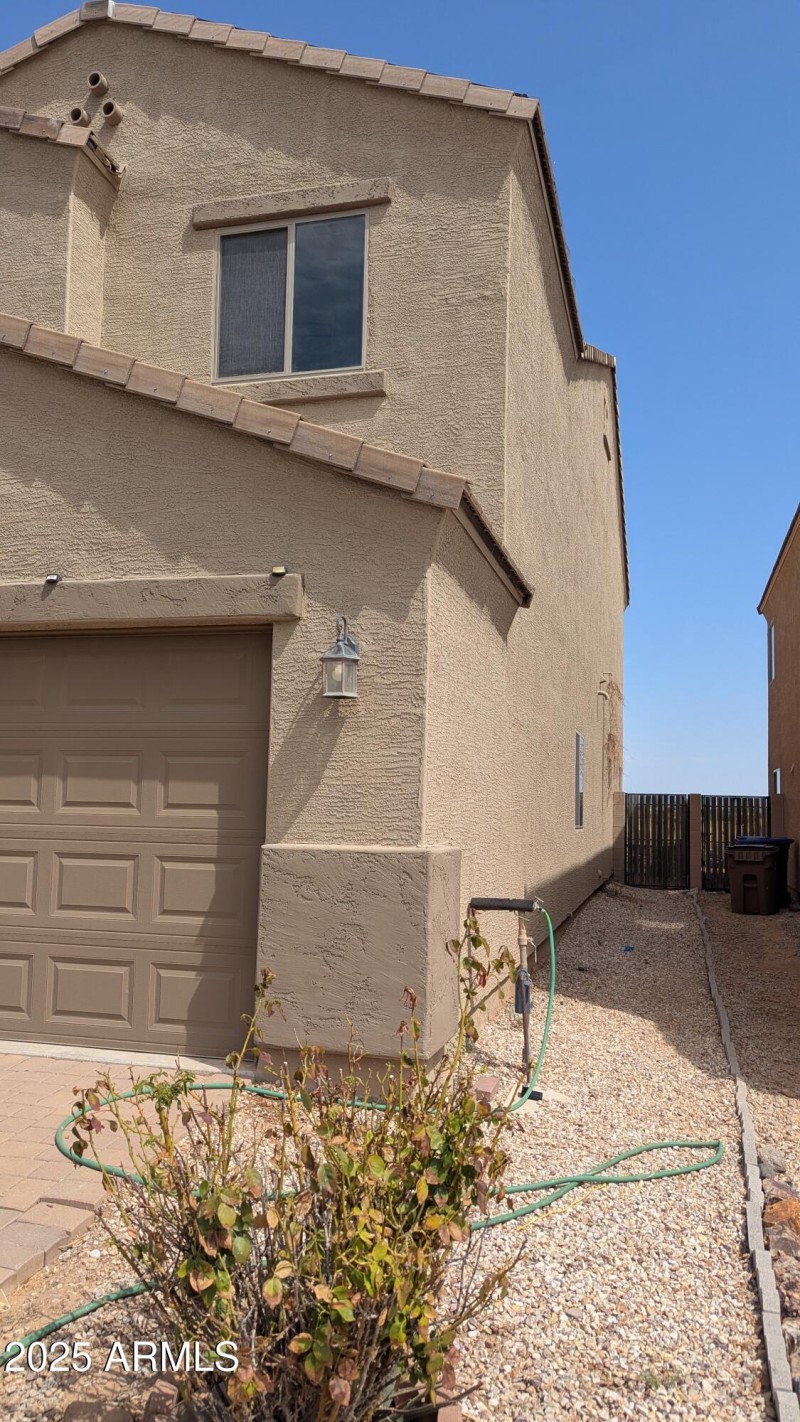 PXL_20250809_173338677