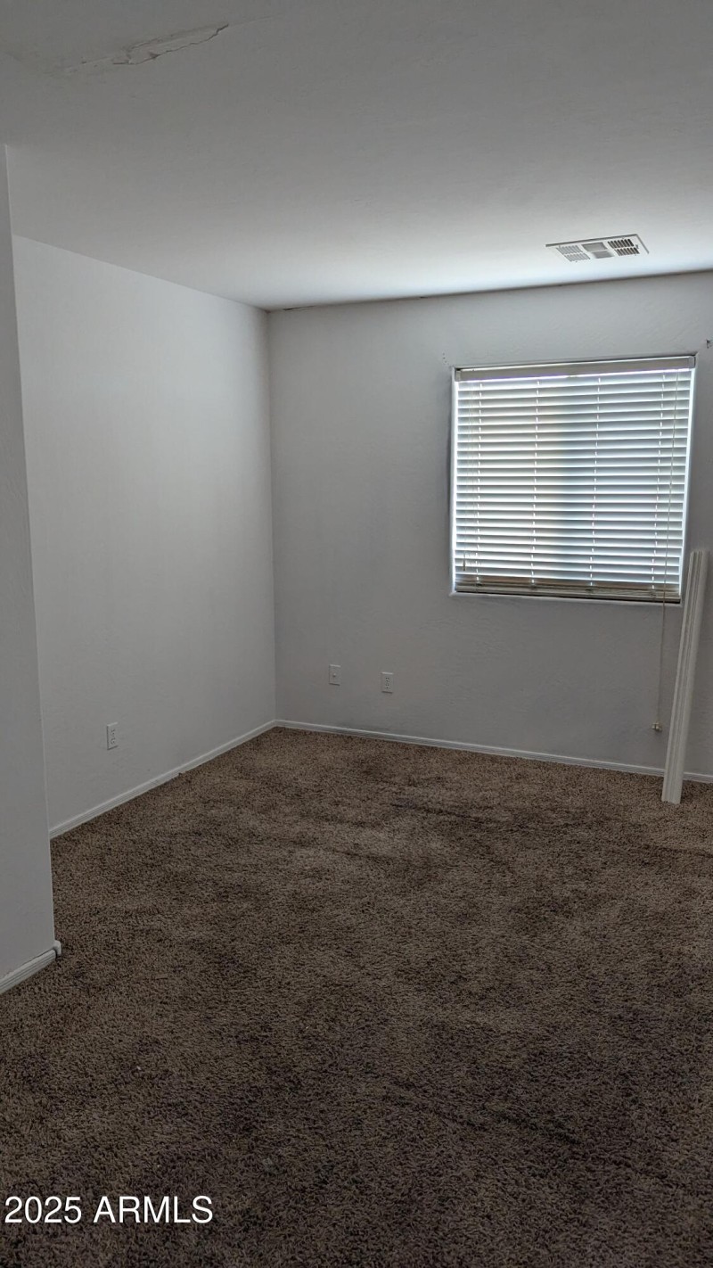 PXL_20250809_174821638