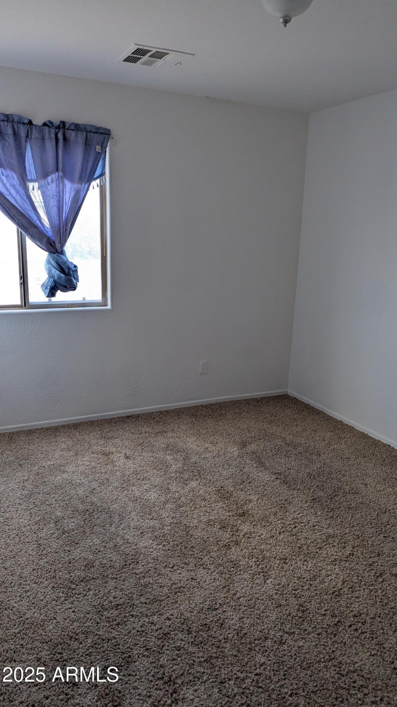 PXL_20250809_174912752