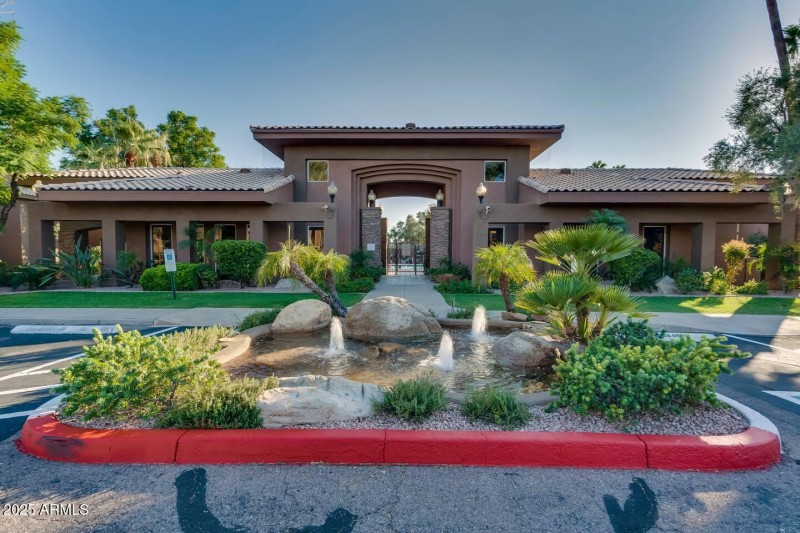 06cfdc6c-8303-48a2-a285-02c52fb69c0f