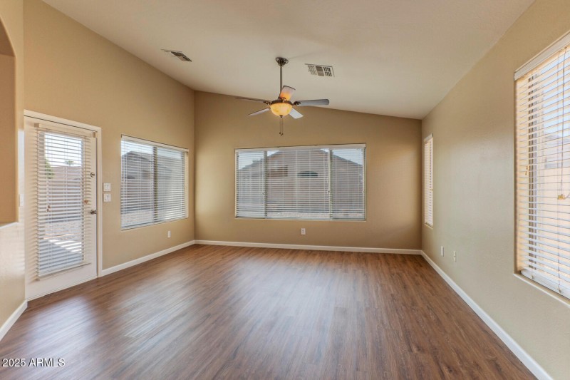 17859 West Eugene Terrace-large-007-023-