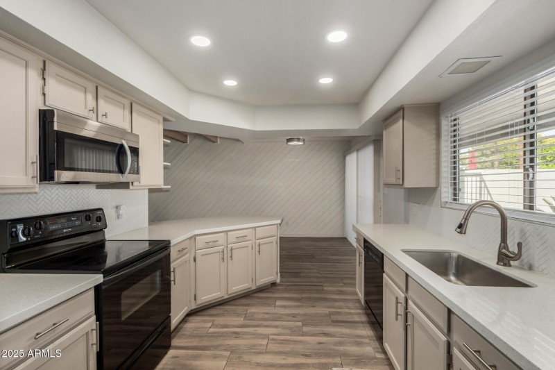 Bright Kitchen with Open Flow