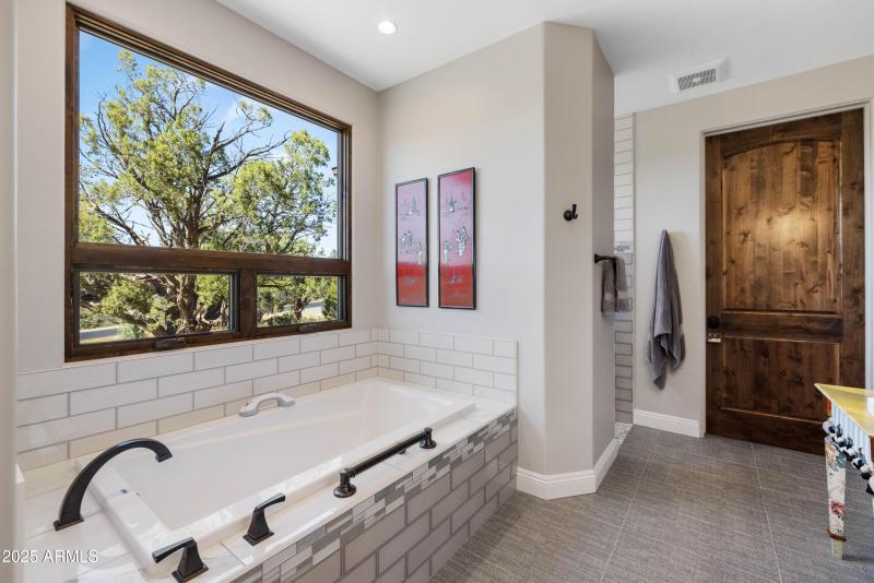 33-Primary Bathroom 1 (2)