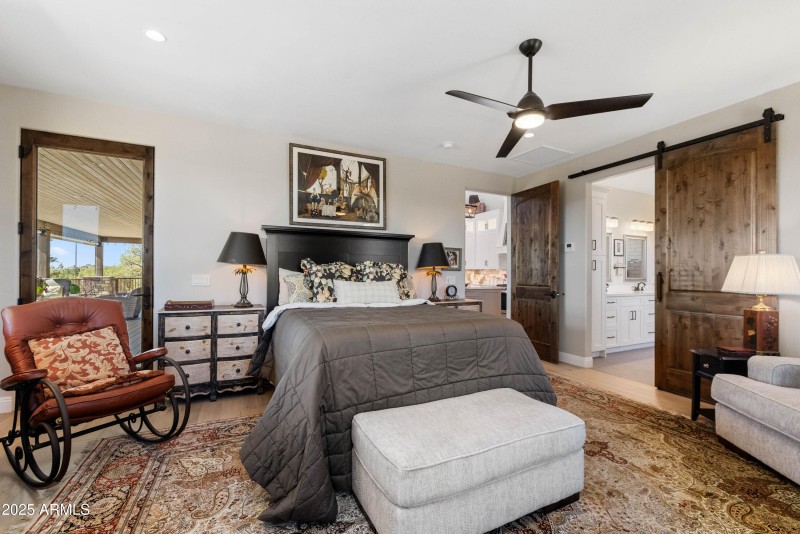 37-Primary Suite 2 (2)