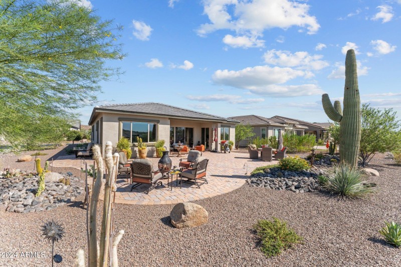 Highly upgraded landscaping