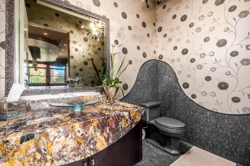 Interior View 37 Bath 4