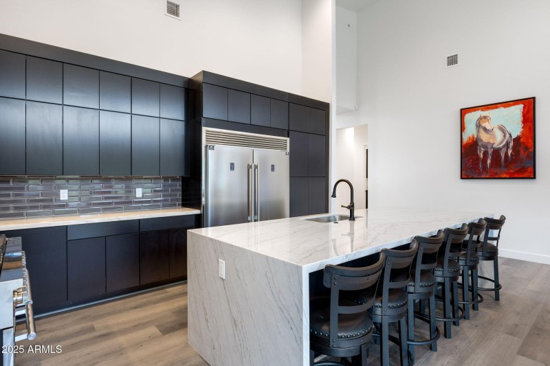 Lots of cabinet space