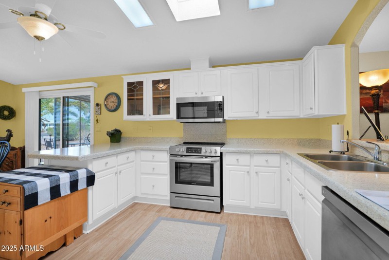 Large Kitchen - New Microwave