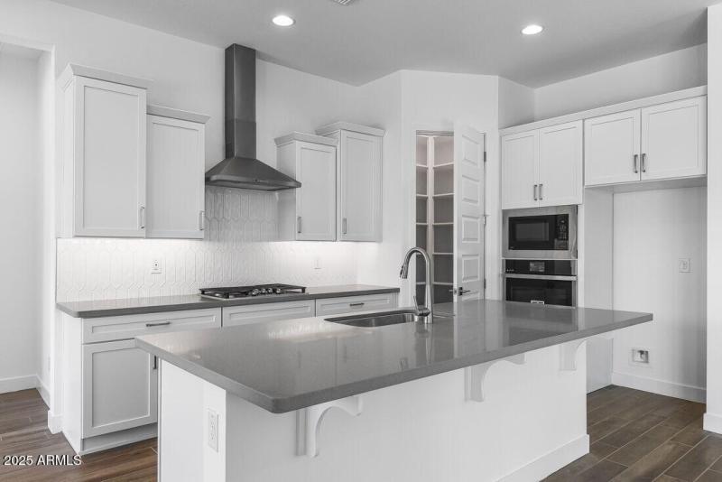 18139 W Amberwood - Ready Now