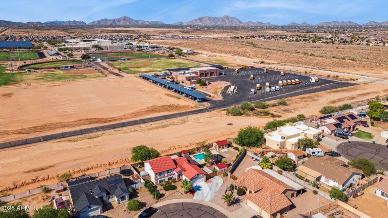 38-web-or-mls-1136-e-avenida-isabella