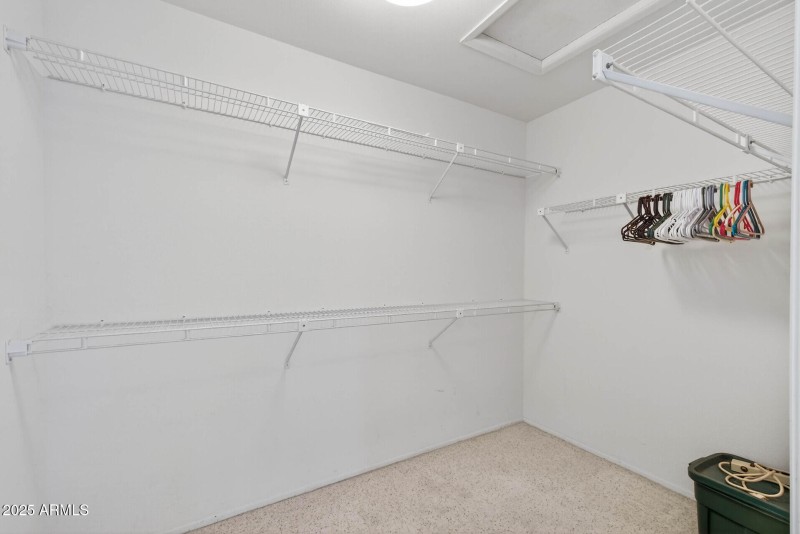 Walk-in Closet