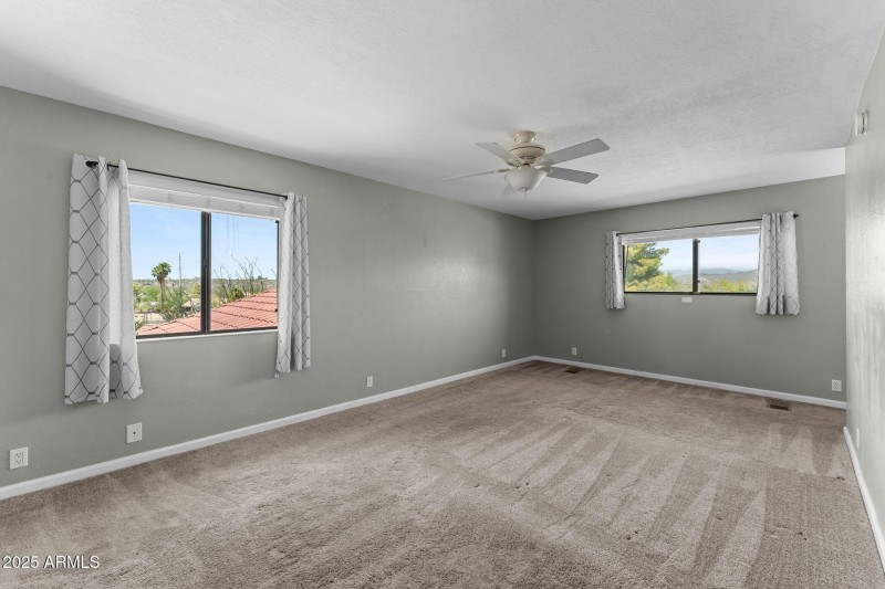 Very spacious Primary Suite