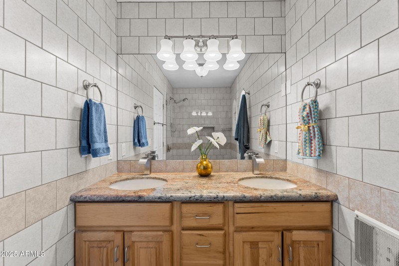 21-web-or-mls-DSC04447