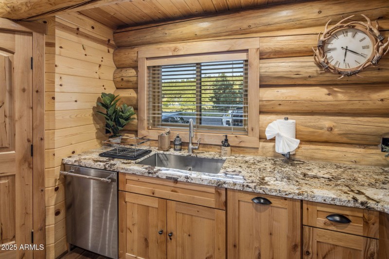 22-web-or-mls-D46A8836