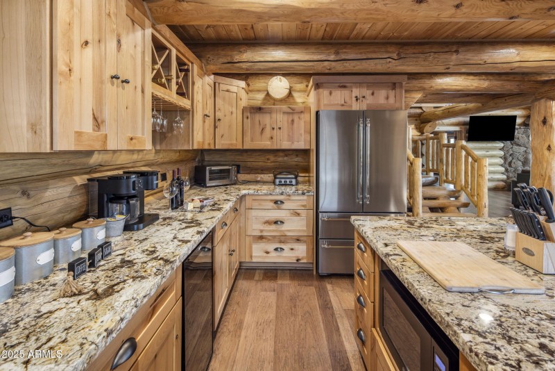 23-web-or-mls-D46A8842