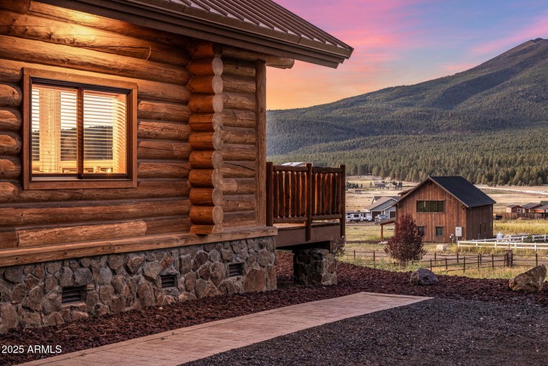 61-web-or-mls-D46A9142