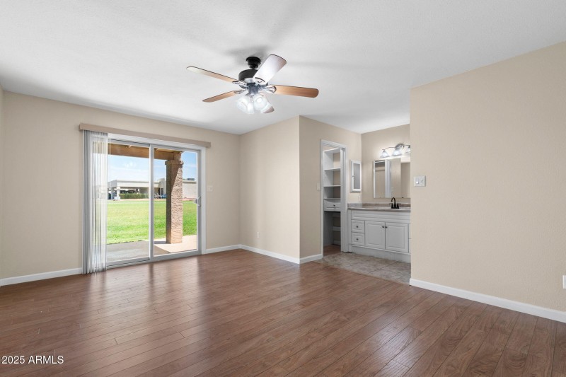 012___747 S Arrowwood Way