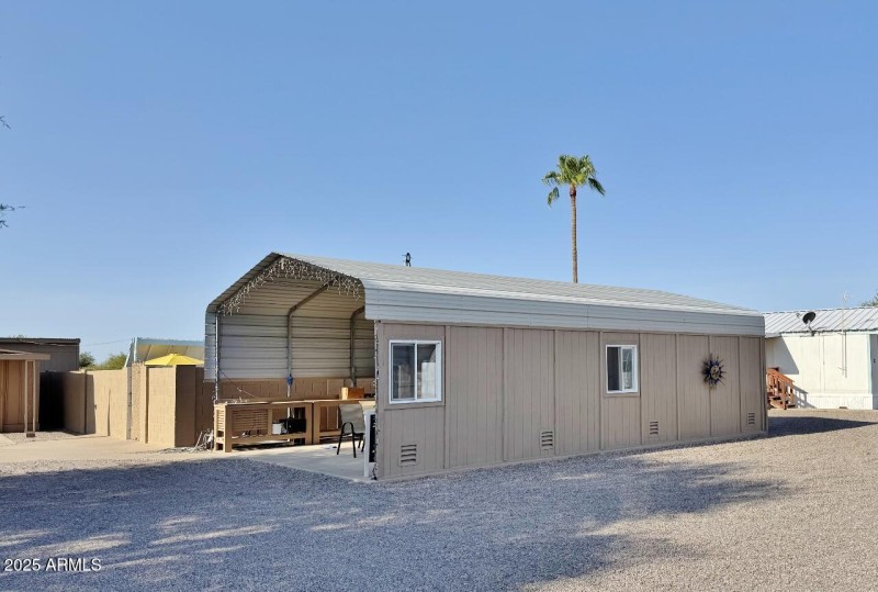 Covered community area