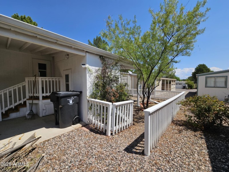 d74283d1-d428-427c-a67d-14bd10a9a5bb