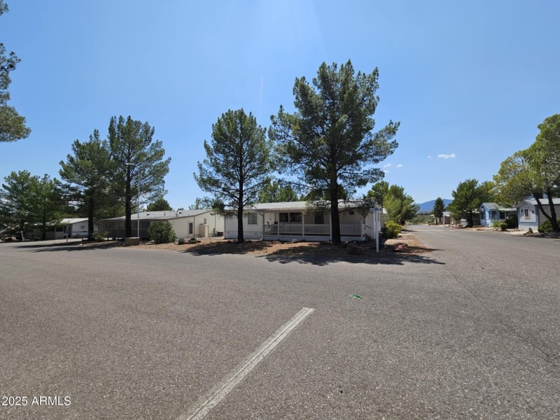 fb1827c7-d95f-4212-86c7-b3dcca423f8f (1)