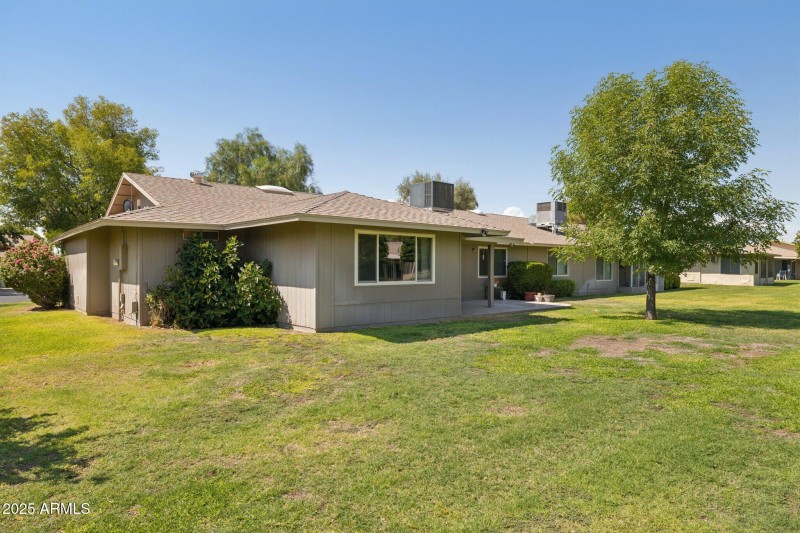 29-web-or-mls-19033-n-signal-butte-cir