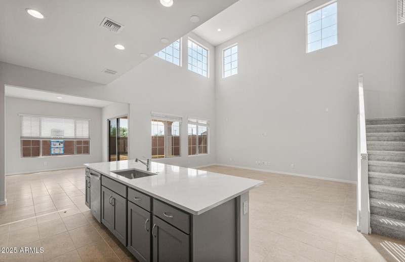 Kitchen/Cafe/Gathering Room