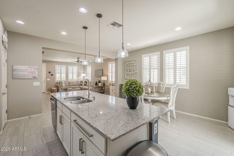 16-web-or-mls-56th-16