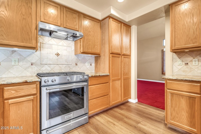 1131 W Goldfinch Wy-17_(2048)