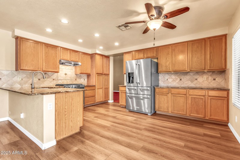 1131 W Goldfinch Wy-23_(2048)