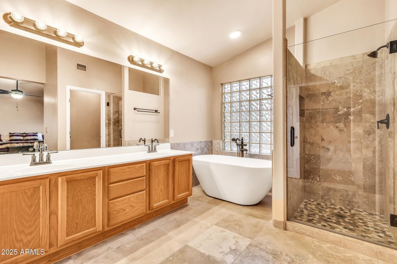 1131 W Goldfinch Wy-30_(2048)