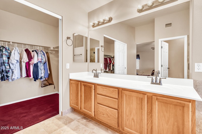 1131 W Goldfinch Wy-31_(2048)