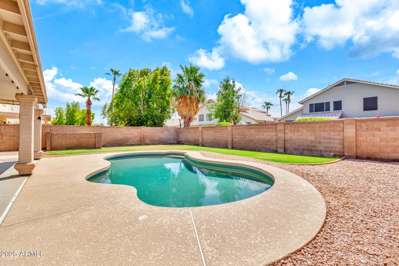 1131 W Goldfinch Wy-50_(2048)