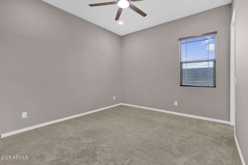 22-web-or-mls-368A1125