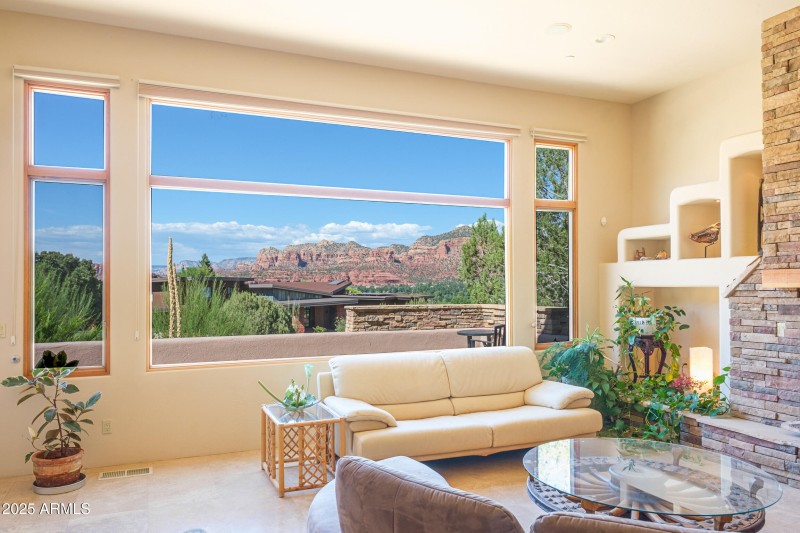 282AD449-EE0B-4682-904E-01F285888CD0