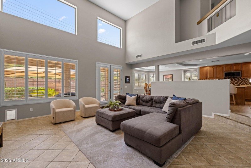 17-web-or-mls-7560 E Leland Cir, Mesa-18