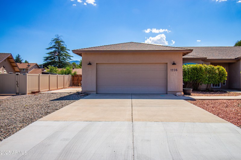 1736 Gold Rush RD (4 of 49)