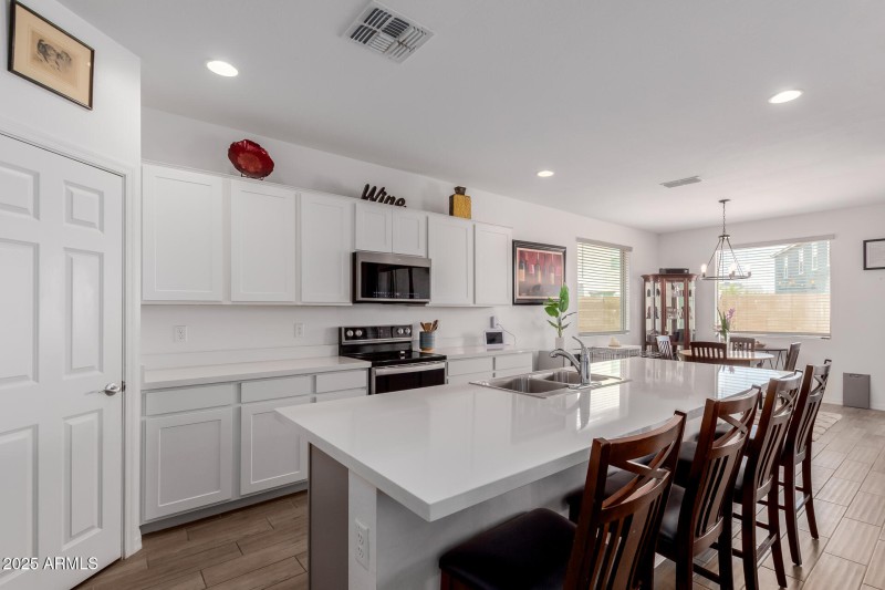 Fabulous Quartz Island