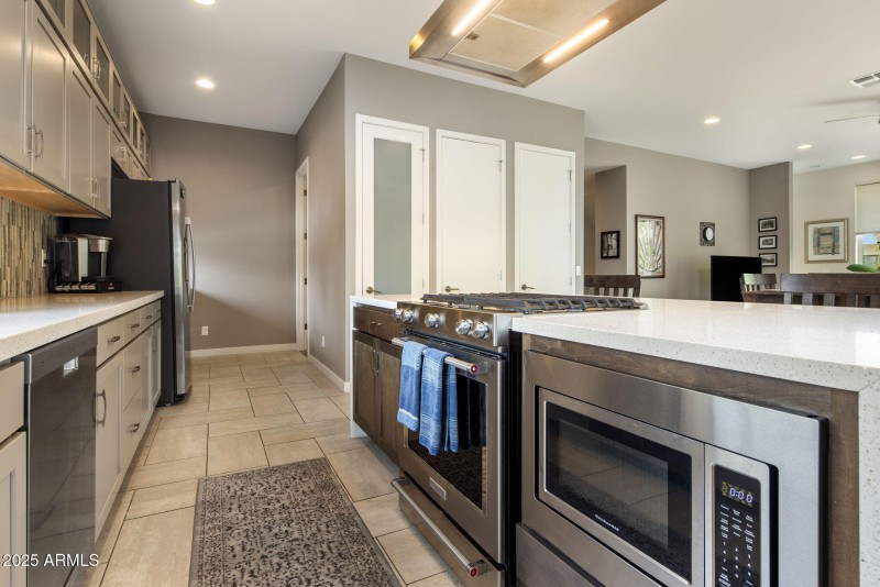 10-web-or-mls-D46A3490 copy