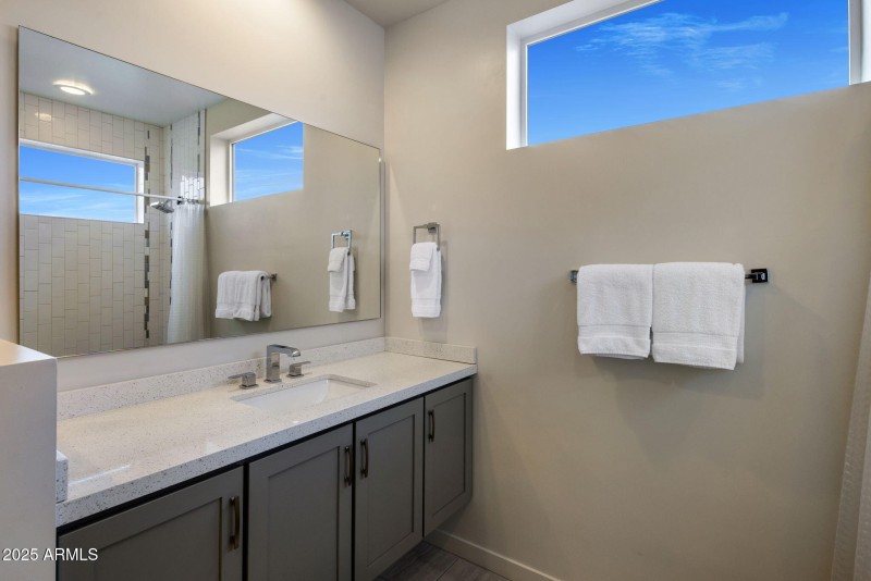 18-web-or-mls-D46A3553 copy