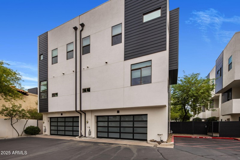 29-web-or-mls-D46A3631 copy