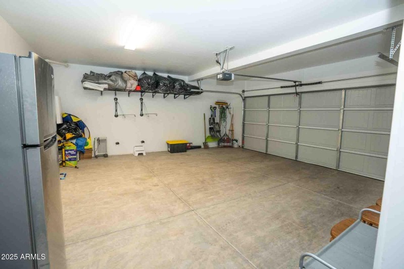 2-Car Garage