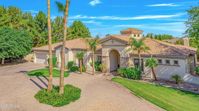 Cantera Stone Details