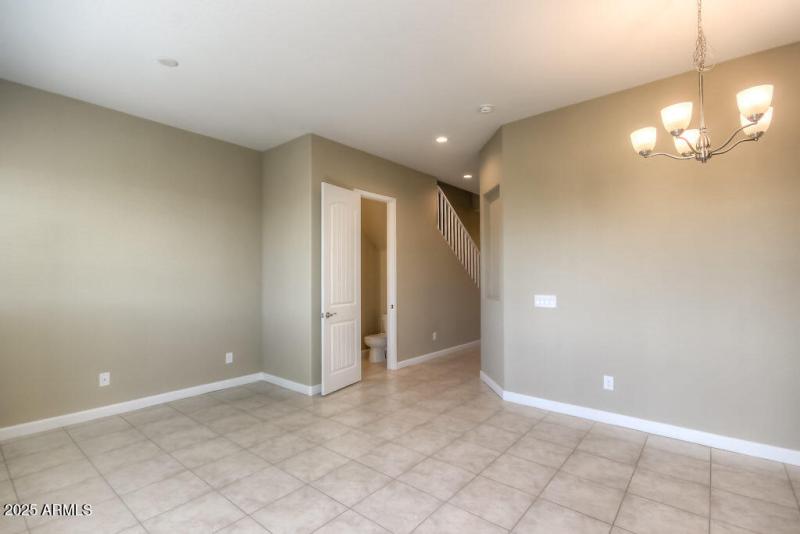 Family Room (2)-SMALL