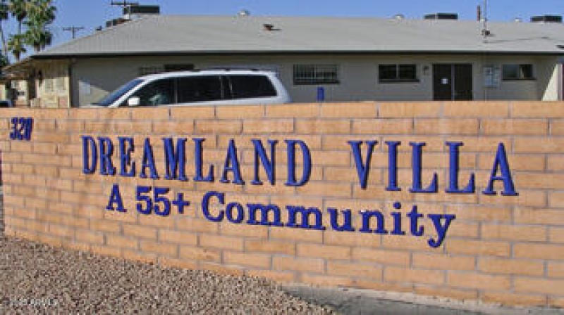 Dreamland villa monument