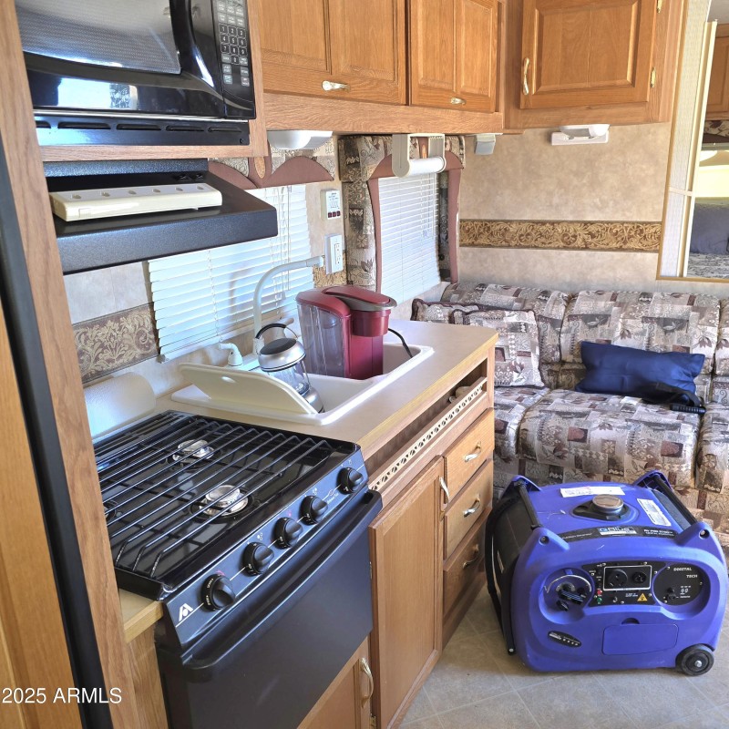 TT Lvg Area from Bath