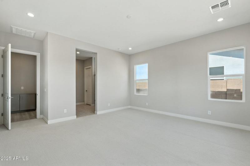 25-web-or-mls-Middlebury-25 (1)